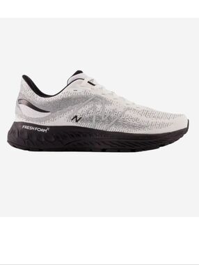 New Balance Men's Fresh Foam X 880 V12 NWT Size 14 Wide WHT/BLK